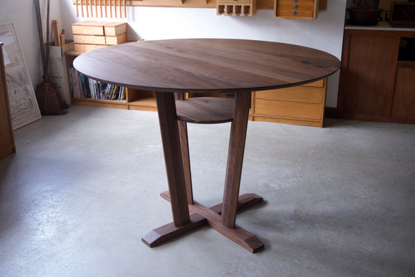 Roundabout Bar Table